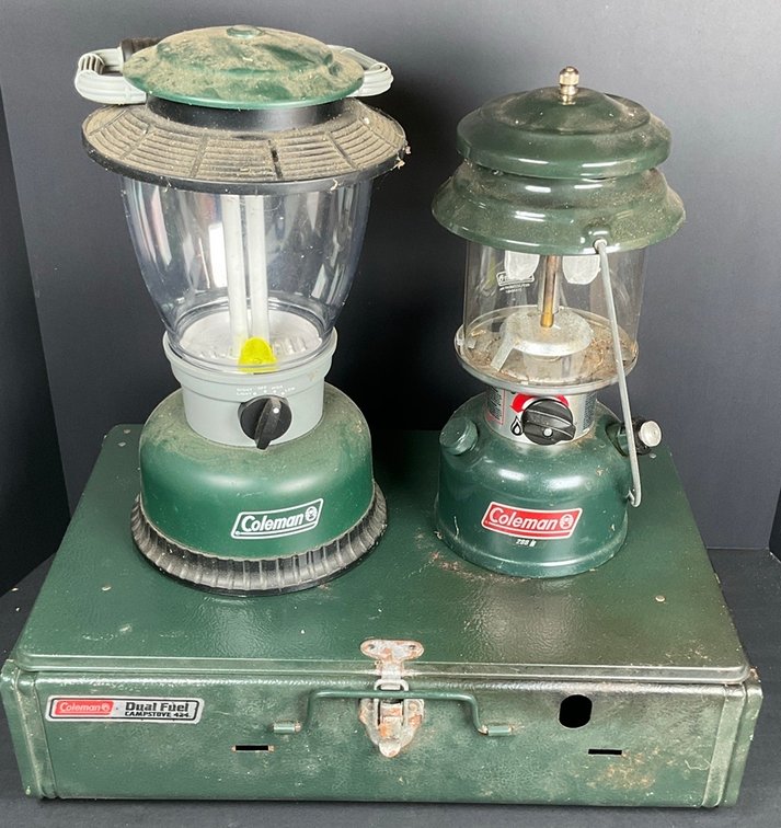 Coleman Electric Lantern, Gas Lantern and Dual Fuel Campstove424