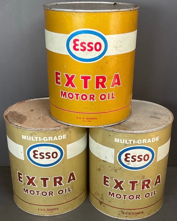 Trio of Vintage Esso Gallon Oil Cans