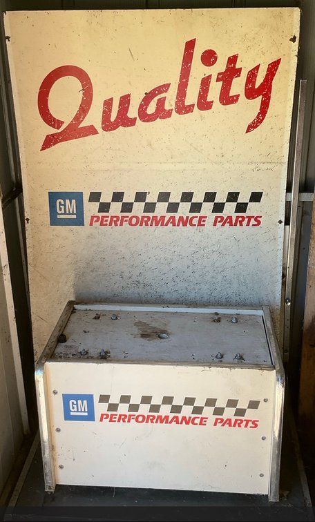 GM Performance Parts Display