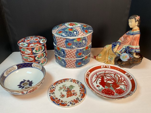 Image for ENT 415 - Mountaineer Manor: Ethan Allen, Gold Jewelry & WVU Collectibles