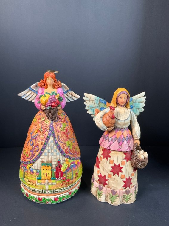 Vintage 2004 Heartwood Creek Jim Shore Bountiful Angel & 2002 Angel Of Faithfulness Figurines