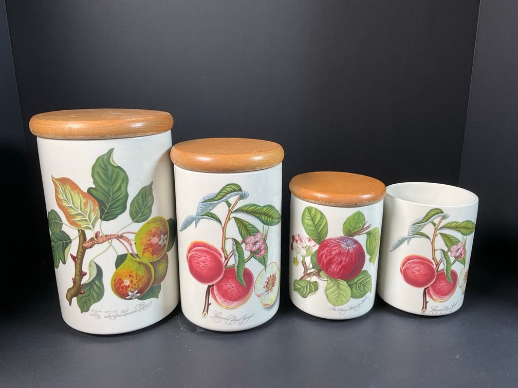 Portmeirion Set of 4 Ceramic Pomona Canisters
