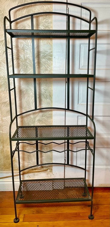 Metal 4 Tier Bakers Rack With Mesh Shelving & Wine Bottle Storage