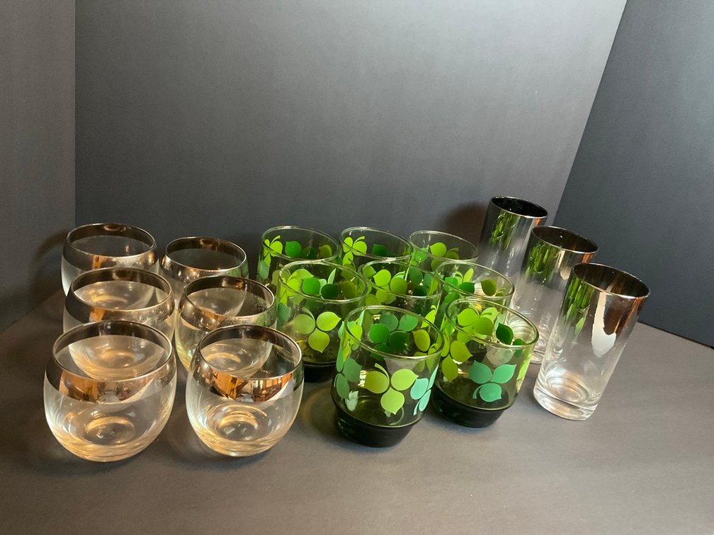Set of 8 MCM Clover Glasses, Dorothy Thorpe Silver Rim Roly Poly Glasses & 3 Highball Glasses
