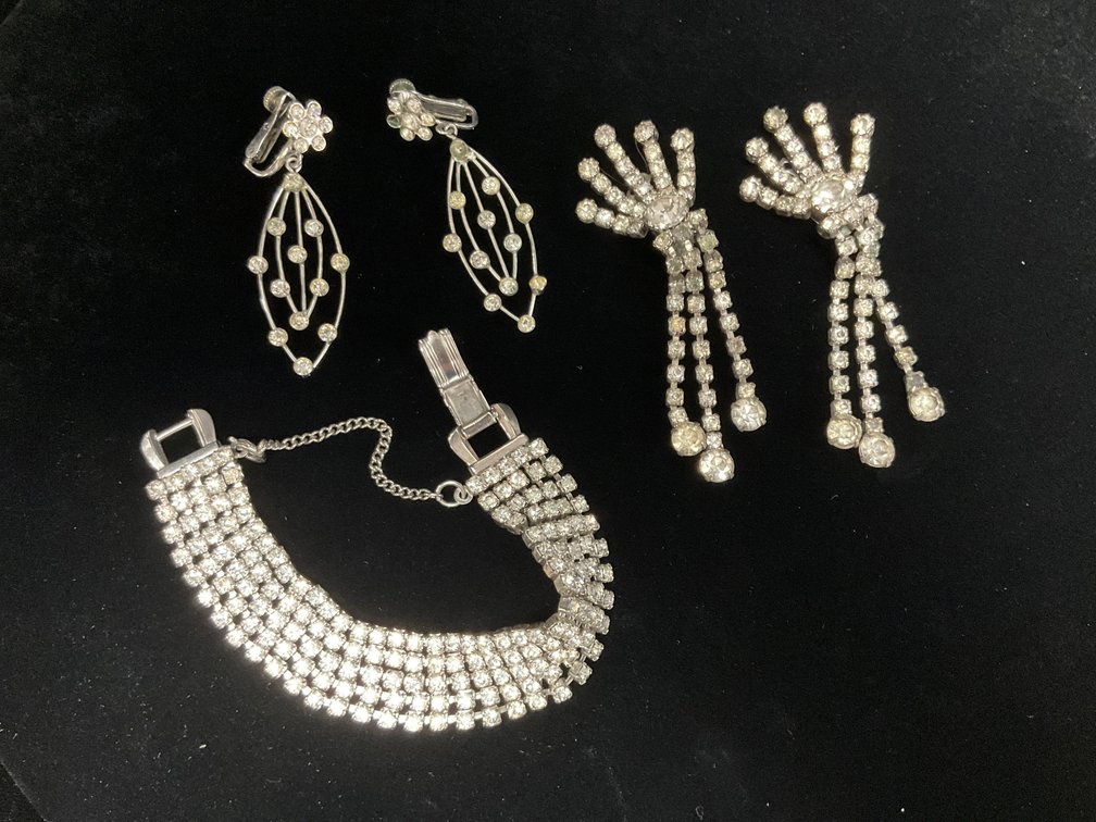 Dangling Earrings & Rhinestone Bracelet