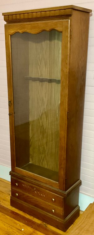 Wood Gun Cabinet With Key