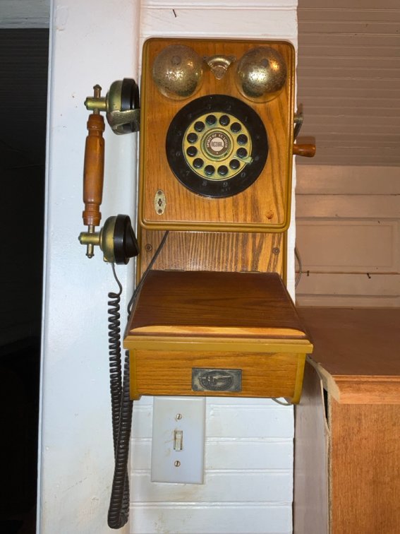 Reproduction Spirit of St. Louis Country Crank Style Wooden Wall Telephone