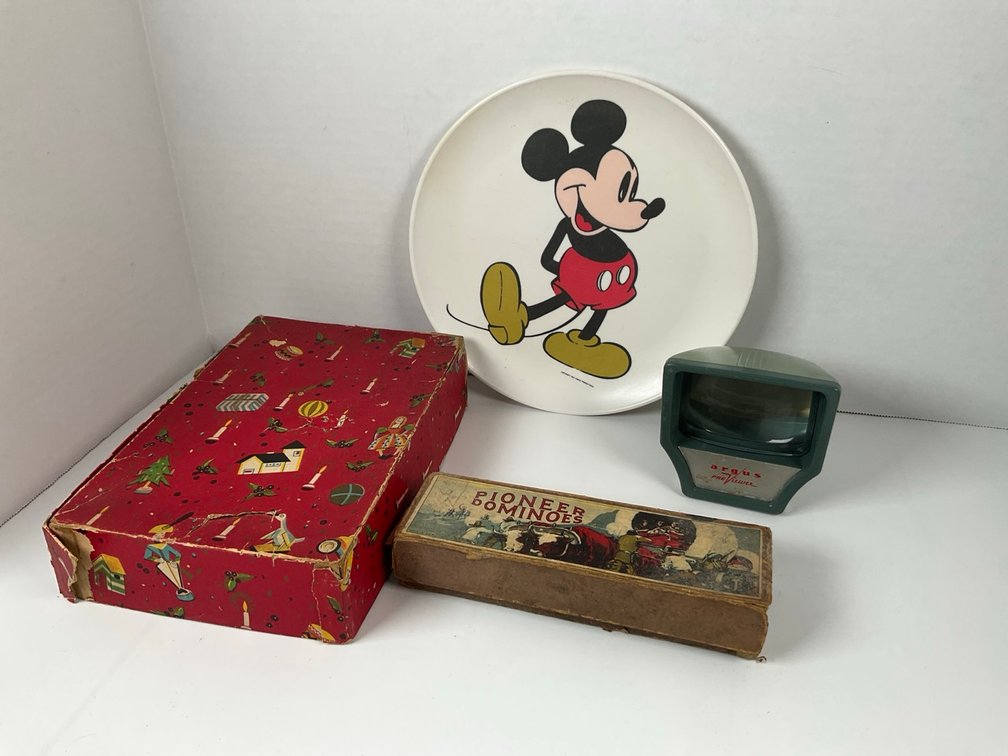 Argus Slide Viewer, Mickey Mouse Plate, Dominoes & More