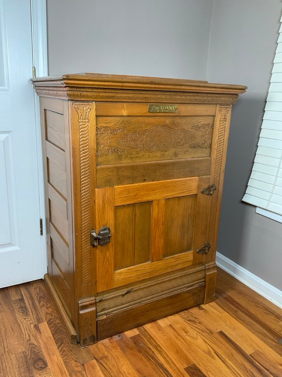 Antique White Mountain Grand Carved Oak Ice Box Refrigerator