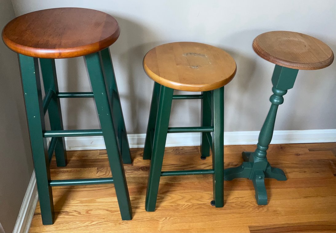 Wooden Bar Stools and Pedestal Plant Stand Accent Table Group