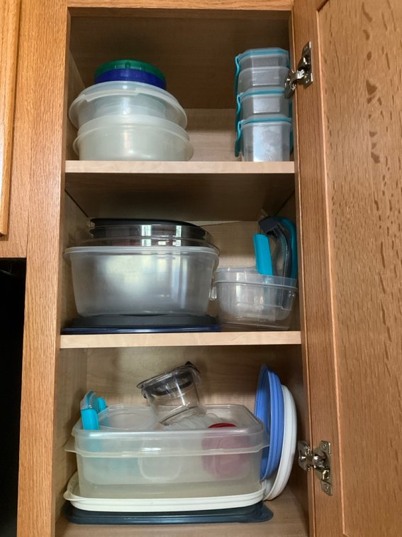 Assorted Kitchen Glass Bakeware and Food Storage Containers
