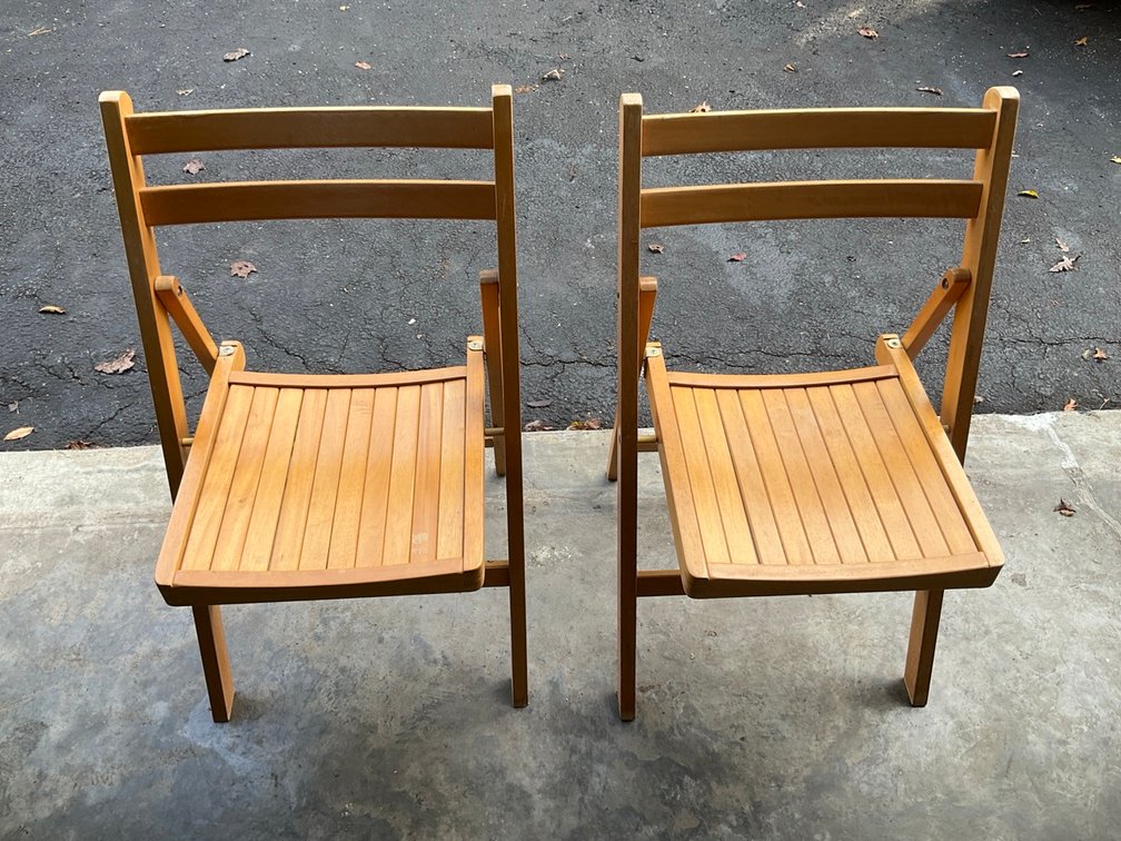 Mid Century Modern Set of 4 Beech Slatted Wooden Folding Chairs