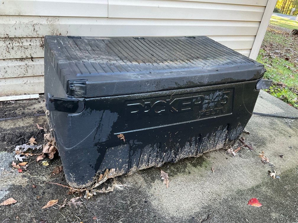 Delta Packer 45 Black Molded Plastic Tool Box Chest