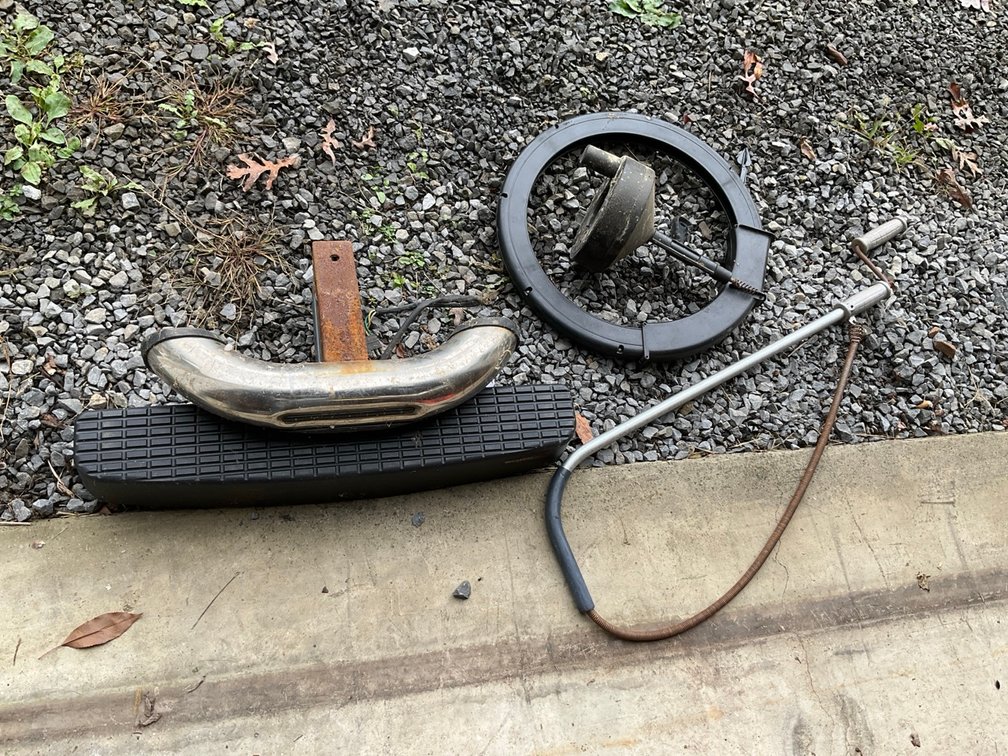 WeatherTech BumpStep, Bully Hitch Step, Drain Snakes Tool Lot