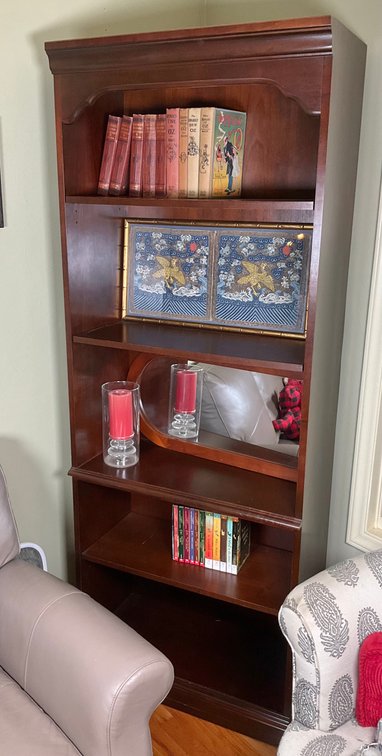 Wooden Bookshelf 1