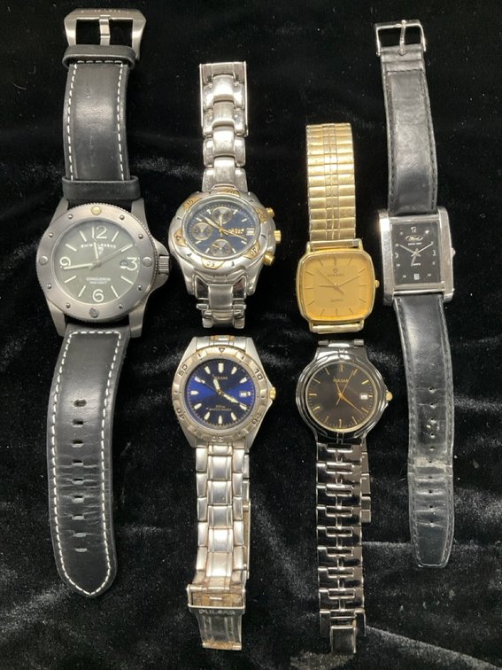 Variety of Men's Wristwatches