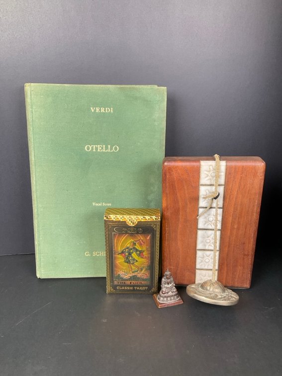 Golden Tarot Deck & More Eclectic Finds