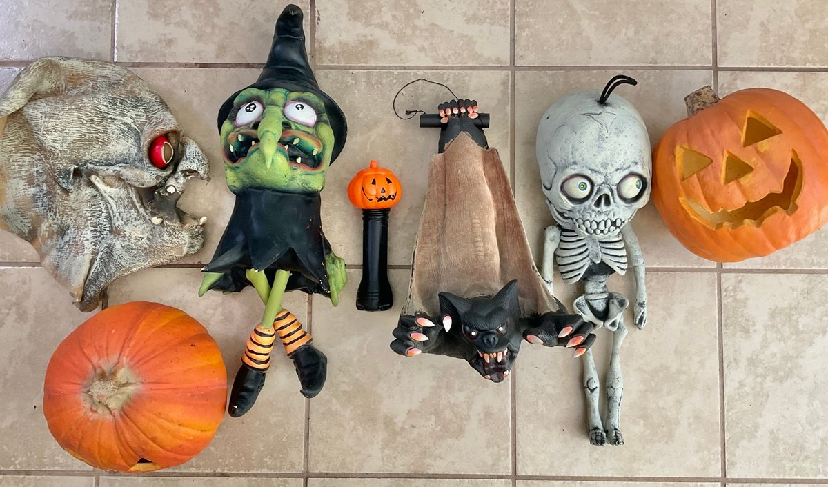 Vintage Halloween Decor