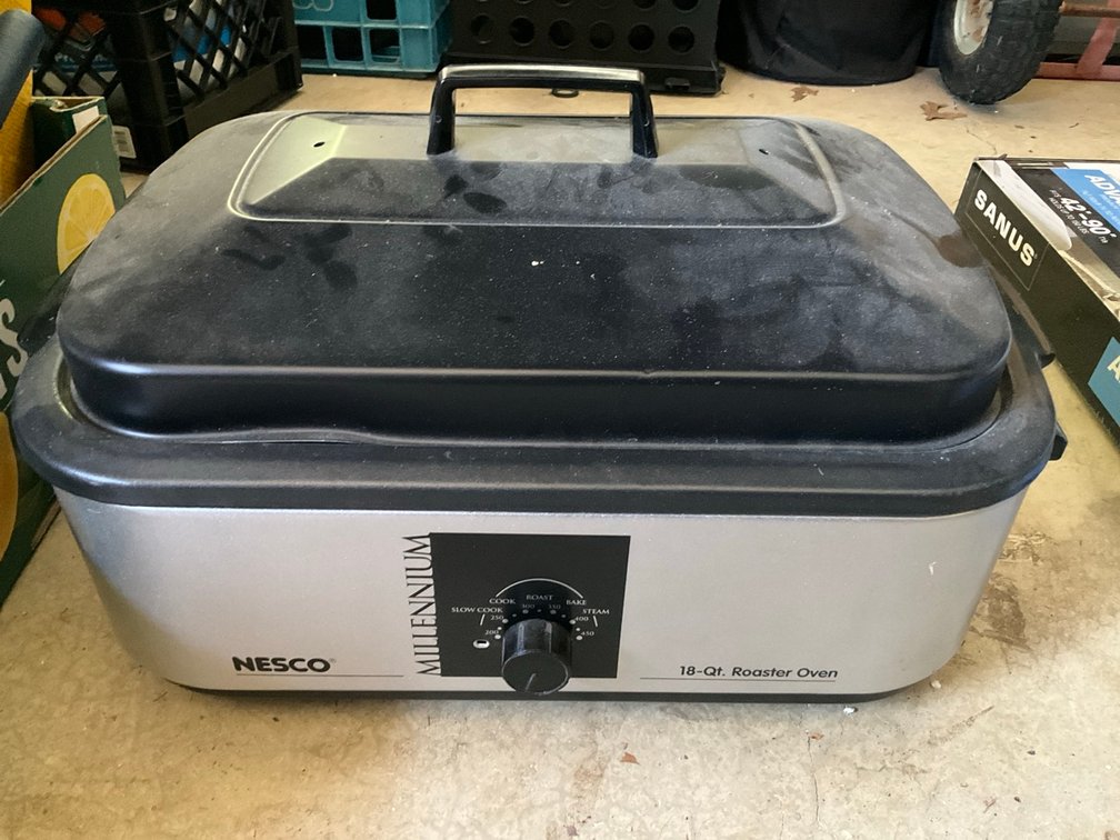 Nesco 18qt Roaster Oven