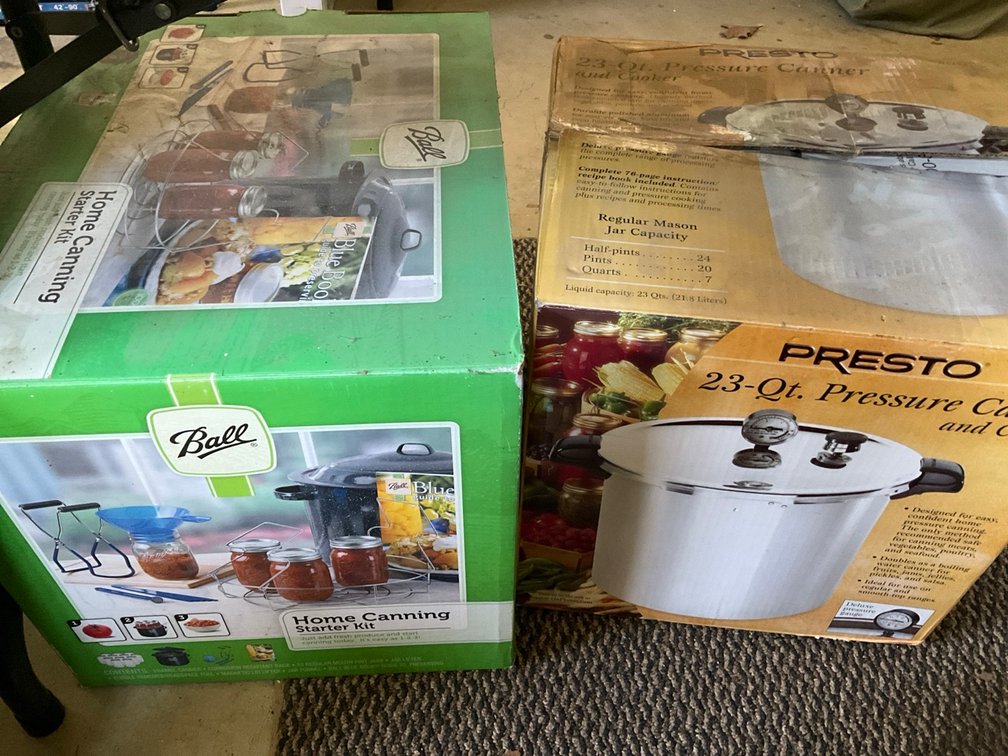 Canning Lit and Pressure Cooker by Presto