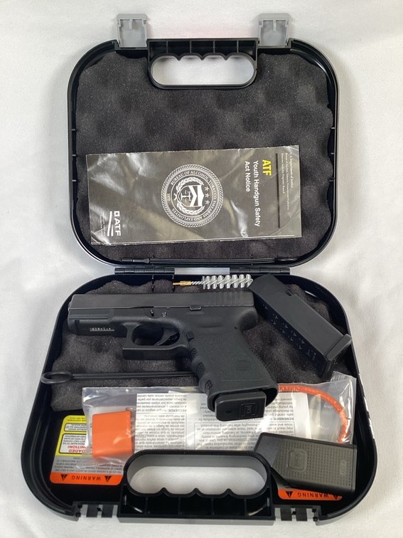 Glock Model 23 Pistol in .40