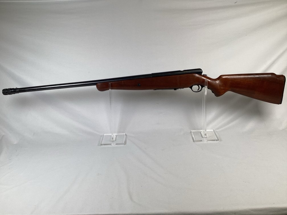 Mossberg Model 190 Shotgun in 16GA