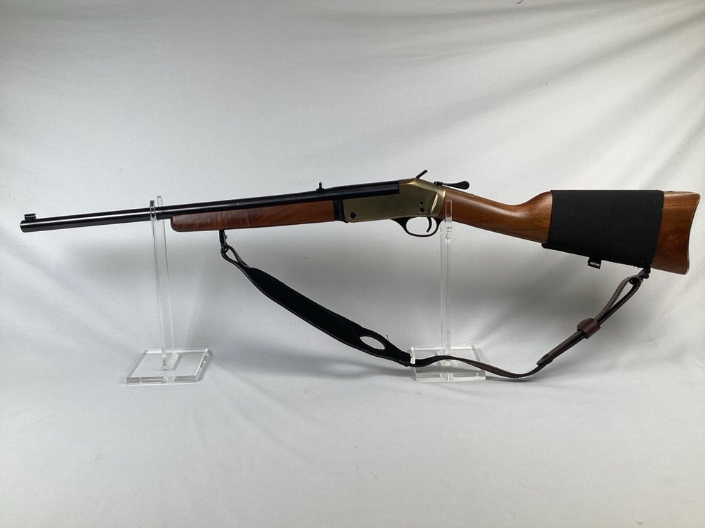 Henry Repeating Arms Co Model H015B in .45-70