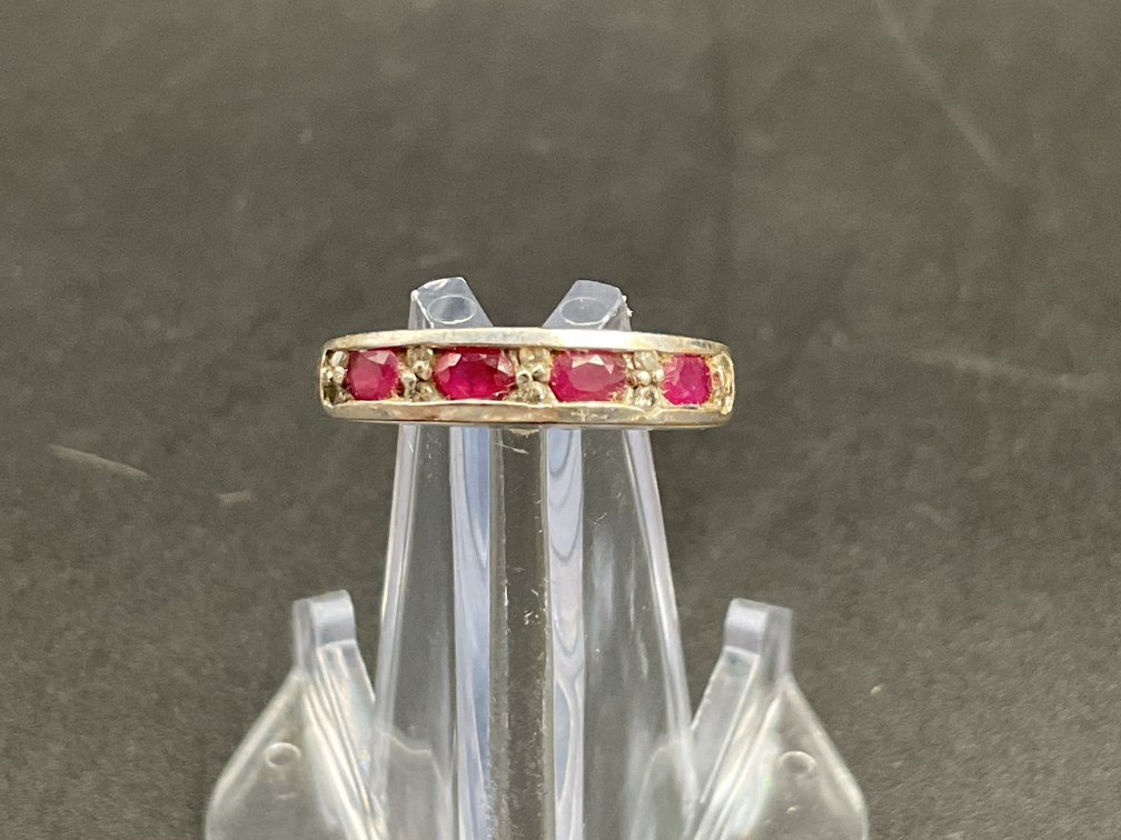14K White Gold Ring