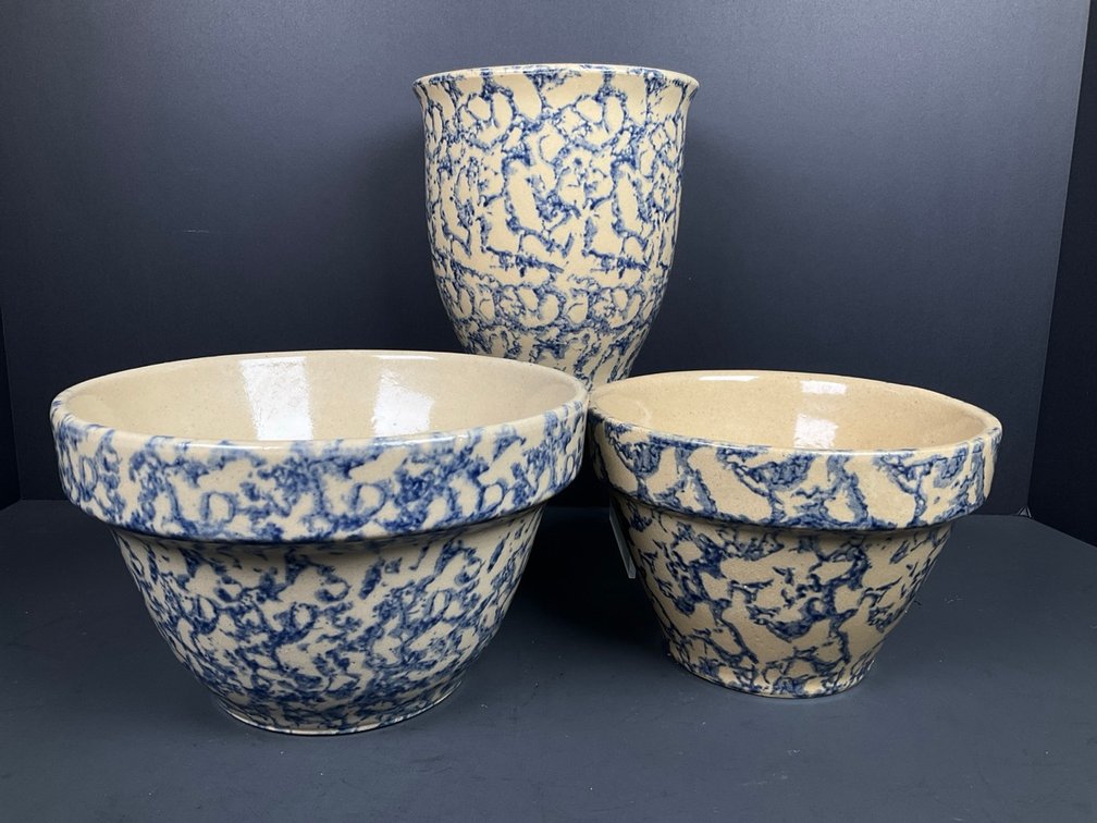 Roseville Pottery Spongeware Pieces