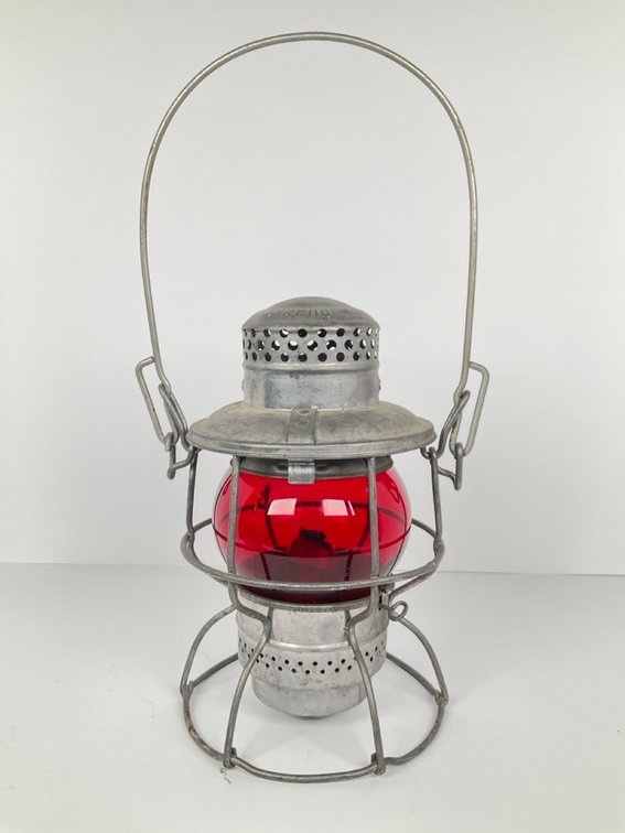 Red Globe Clinchfield Railroad Lantern 2