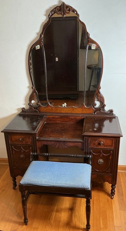 Vintage Mahogany Art Deco Style Vanity Dresser With Mirror