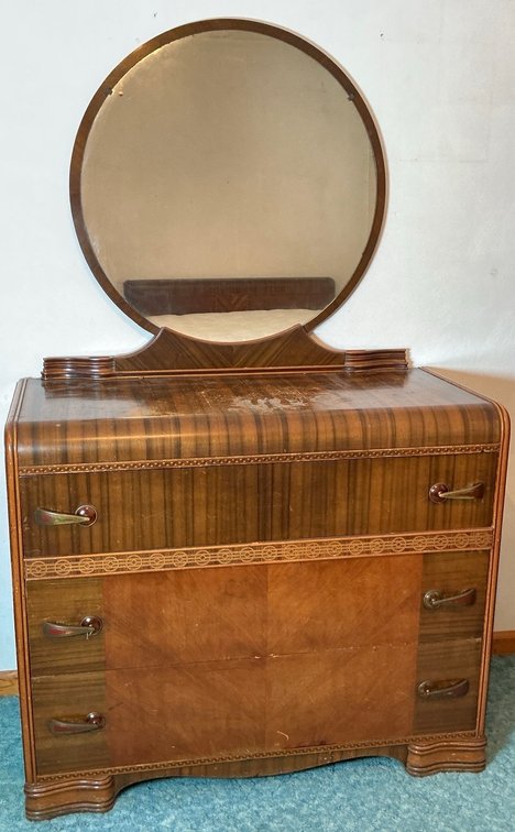 Vintage Art Deco Style Dresser With Mirror