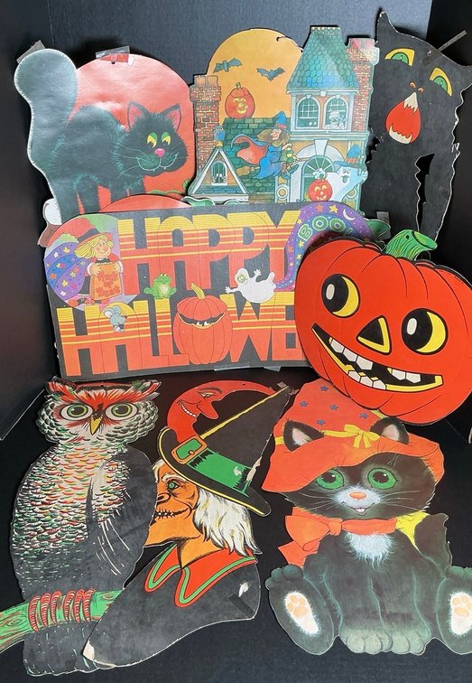 Vintage Halloween Decor