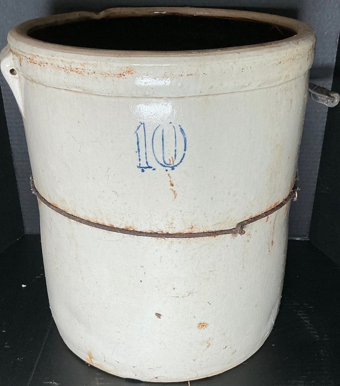 10 Gallon Crock