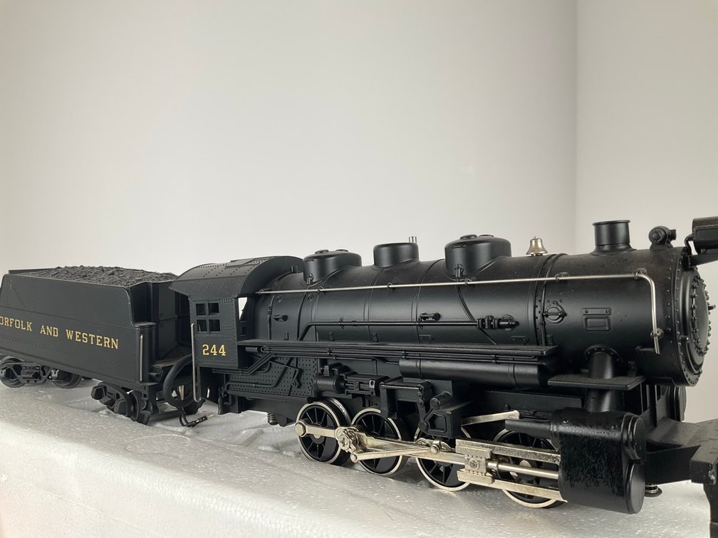 Rail King Norfolk and Western 224 Train Set