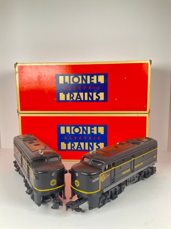 Two Lionel Western Maryland # 8916 O Scale