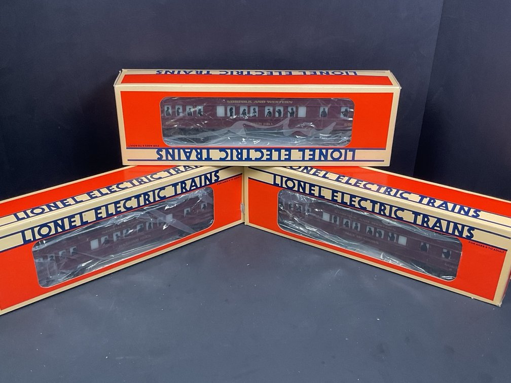 Lionel Electric Trains