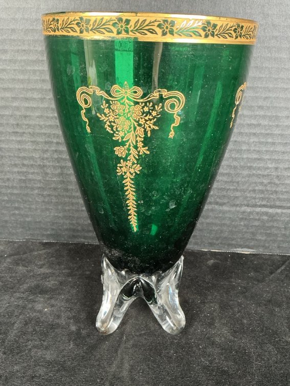 Tiffin Killarney Green Melrose Etched with Gold Overlay Vase