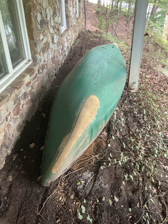 Dagger Canoe