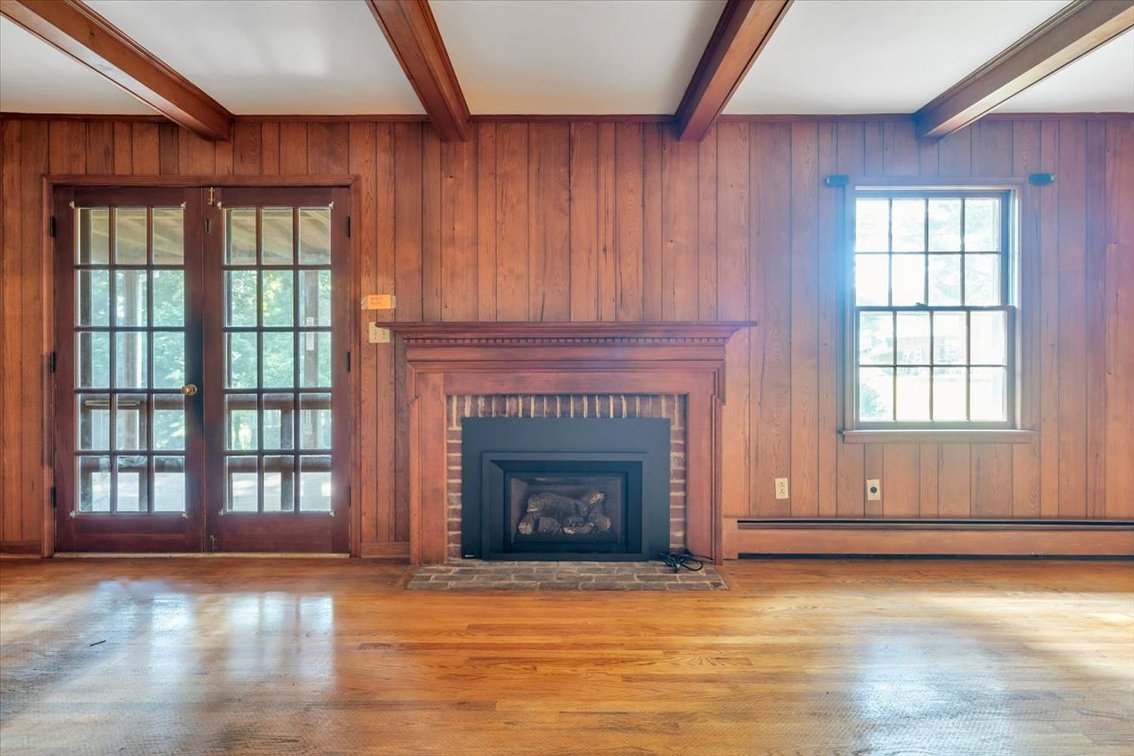 Image for FAR 757 - Roanoke Real Estate Opportunity-Nice Brick Ranch!