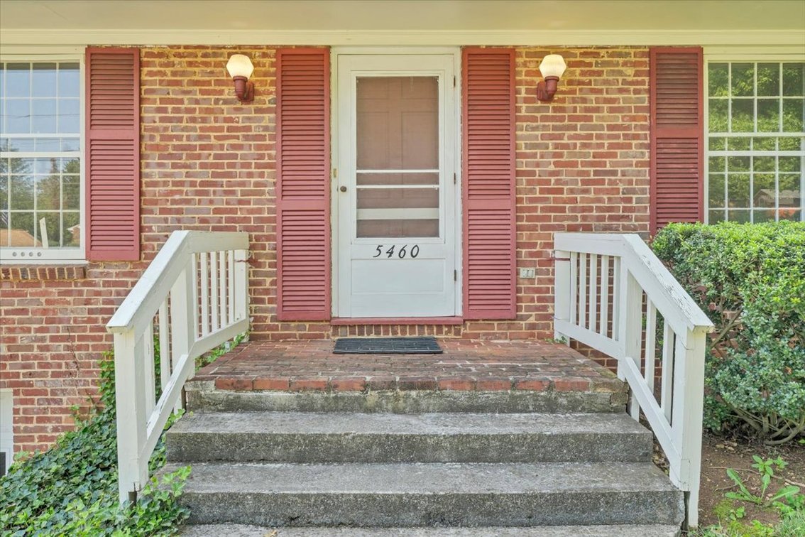 Image for FAR 757 - Roanoke Real Estate Opportunity-Nice Brick Ranch!