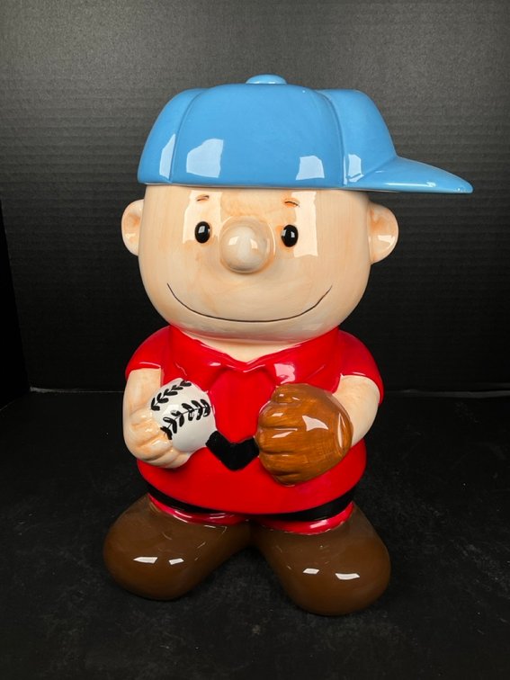 Benjamin & Medwin Peanuts Charlie Brown Baseball Cookie Jar