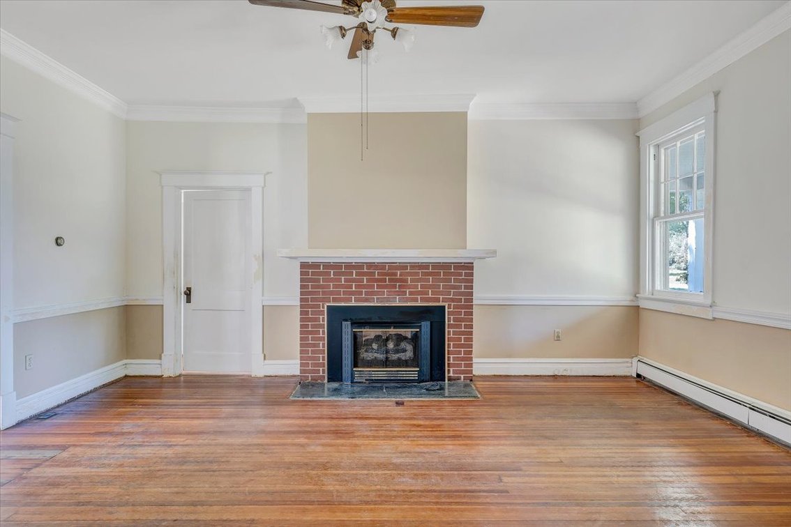 Image for FAR 763 - History and Character - Appomattox, VA Real Estate