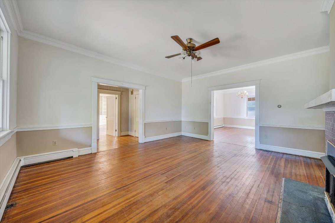 Image for FAR 763 - History and Character - Appomattox, VA Real Estate