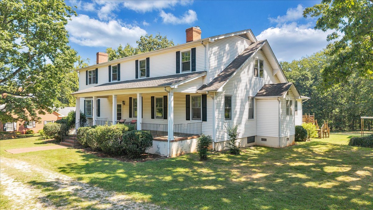 Image for FAR 763 - History and Character - Appomattox, VA Real Estate