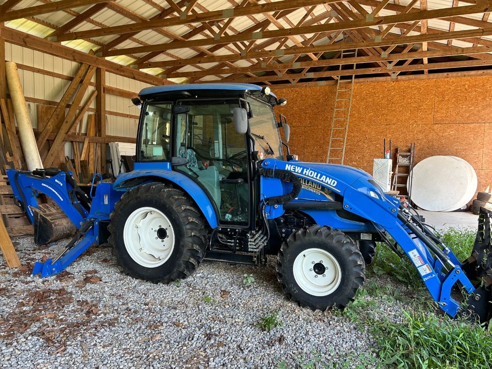 Image for FAR 764 - LIVE AUCTION in Moneta - TOOLS, TRACTORS, FARM EQUIPMENT, CARS & MUCH MORE!