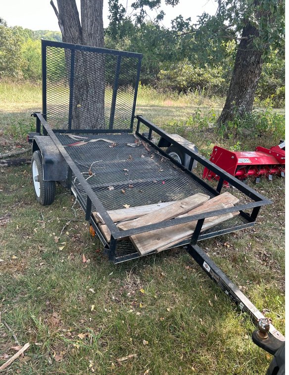 Image for FAR 764 - LIVE AUCTION in Moneta - TOOLS, TRACTORS, FARM EQUIPMENT, CARS & MUCH MORE!