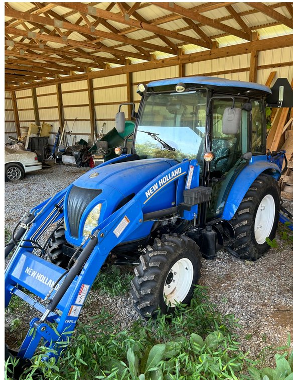 Image for FAR 764 - LIVE AUCTION in Moneta - TOOLS, TRACTORS, FARM EQUIPMENT, CARS & MUCH MORE!