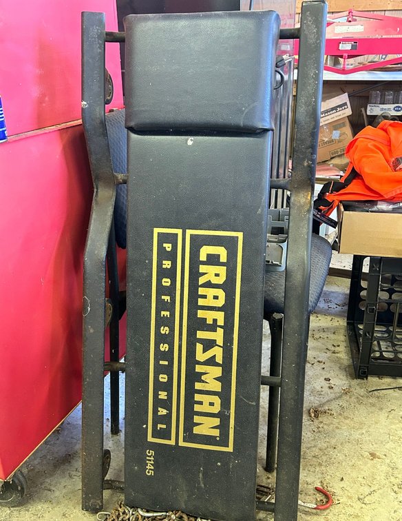 Image for FAR 764 - LIVE AUCTION in Moneta - TOOLS, TRACTORS, FARM EQUIPMENT, CARS & MUCH MORE!