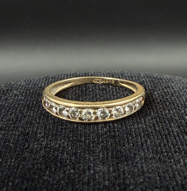 14K Gold Wedding Band with 9 Diamonds